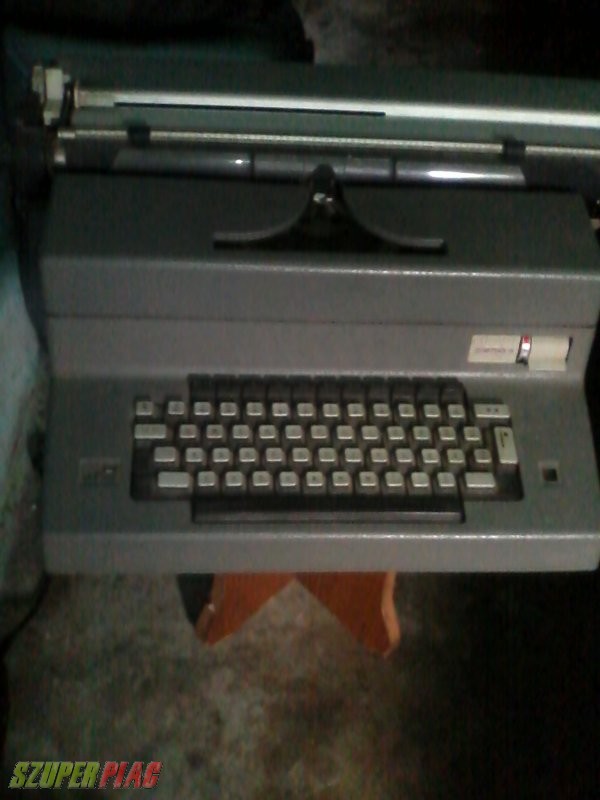 Villany írógép