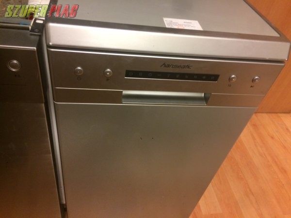 új 45 cm keskeny mosogatógép 3 év garanciával