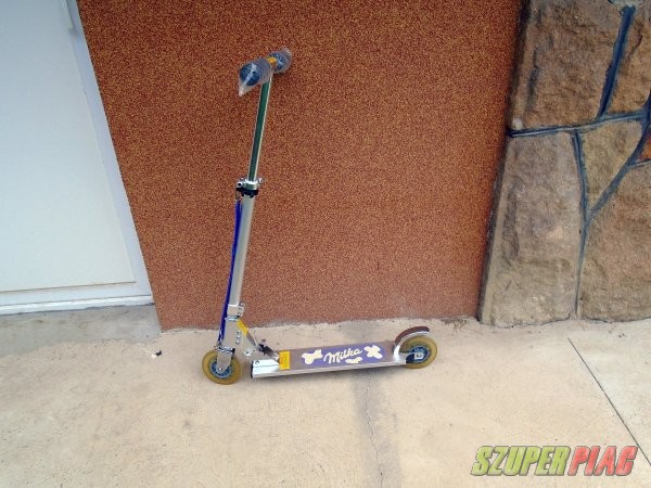 Milka roller-scooter