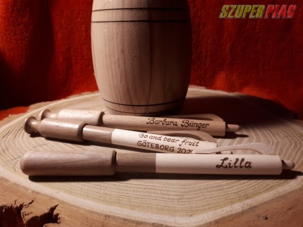 Fa gravírozás,  egyedi ajándékok - fali óra,  fa toll