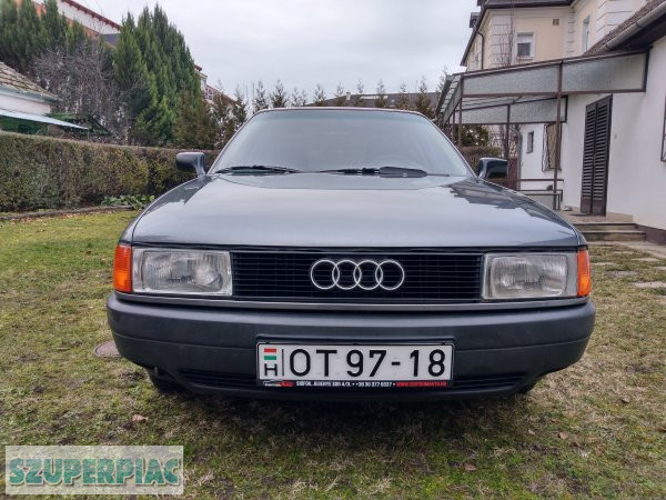 Audi 80 (32éves ,  OT rendszámos)