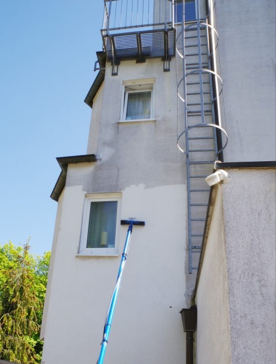 Tetőmosás homlokzat és térkő tisztítás