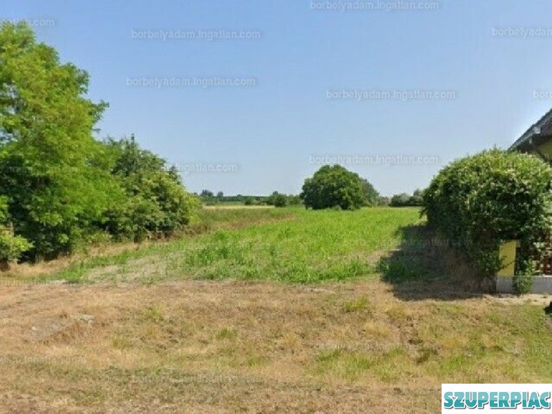 ÉPÍTÉSI TELEK BALATON 9 KM