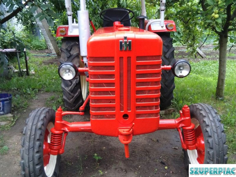 1960 IH Case McCormick D326
