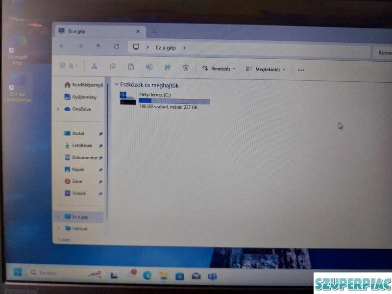 Lenovo L380 laptop