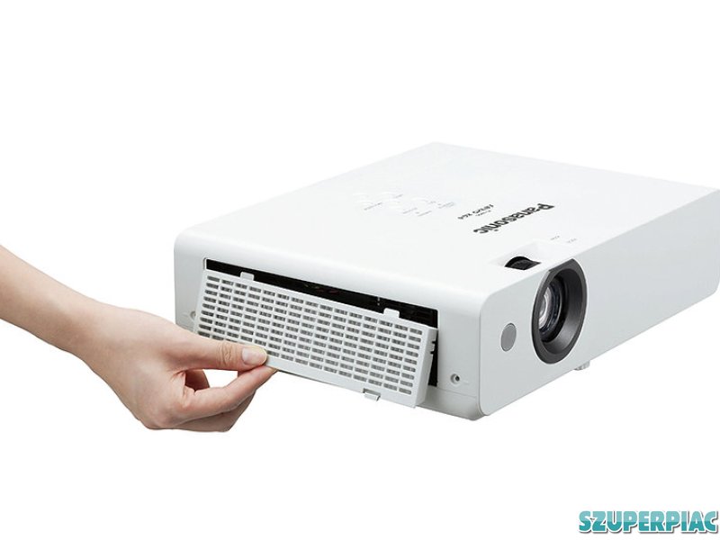 Panasonic PTLW376 projector