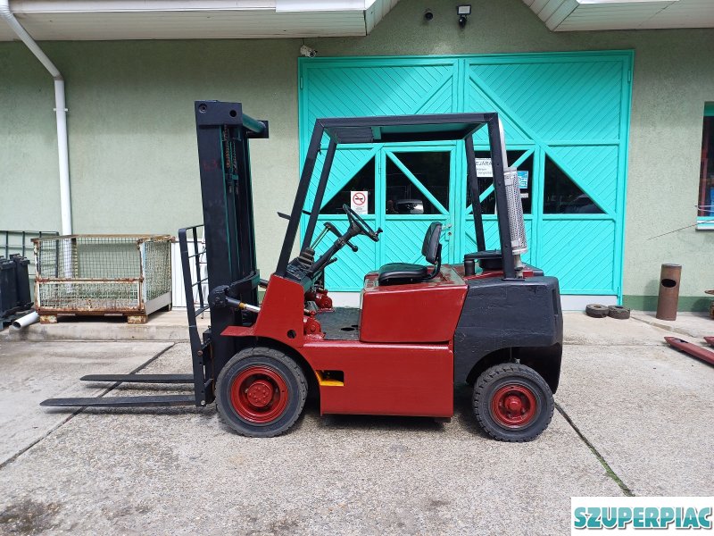 Balkancar DV 178833 bolgár diesel targonca
