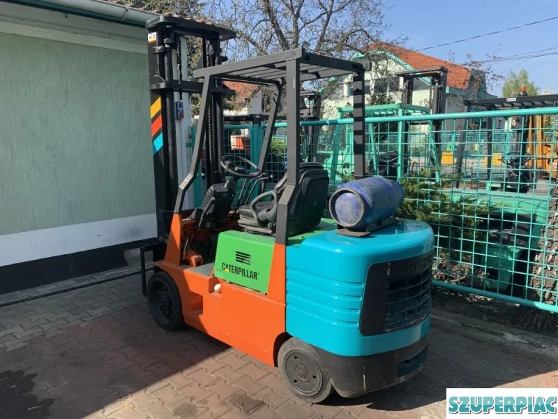Caterpillar 3 tonnás targonca V3670