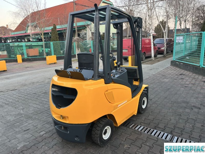 Jungheinrich 2 tonnás targonca V4033