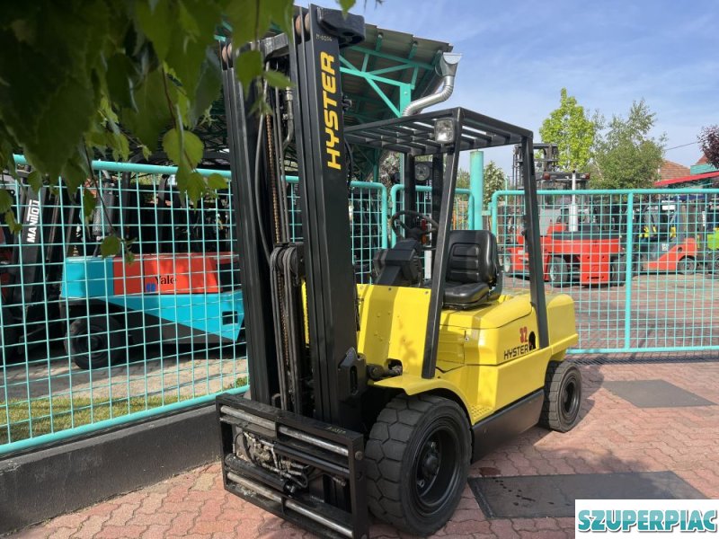 Hyster 32 tonnás targonca V4045