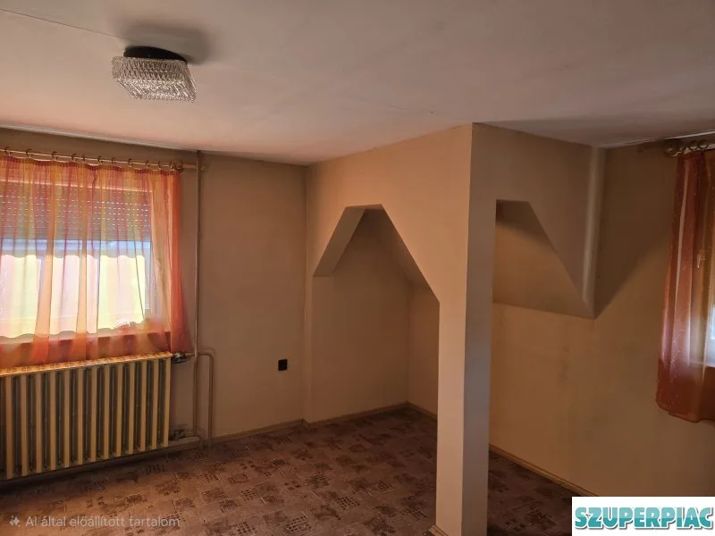 Eladó családi ház