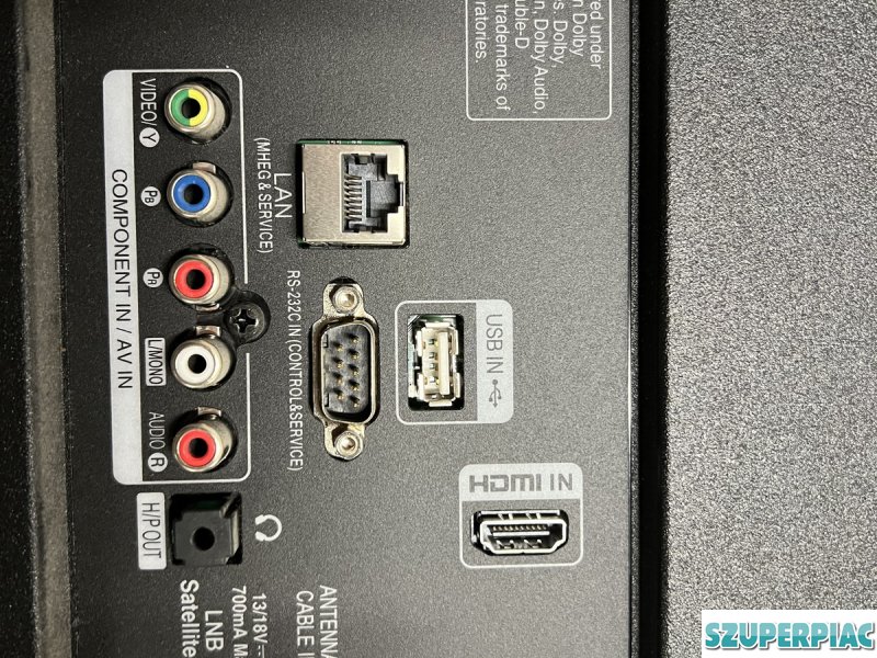 LG 32LV300C monitor