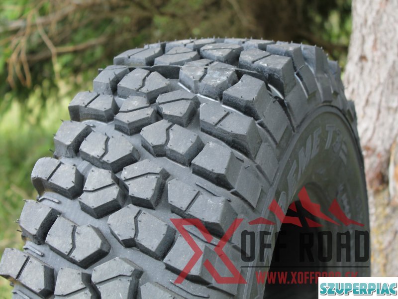 Terepjáró Offroad gumiabroncsok K2 mintázattal