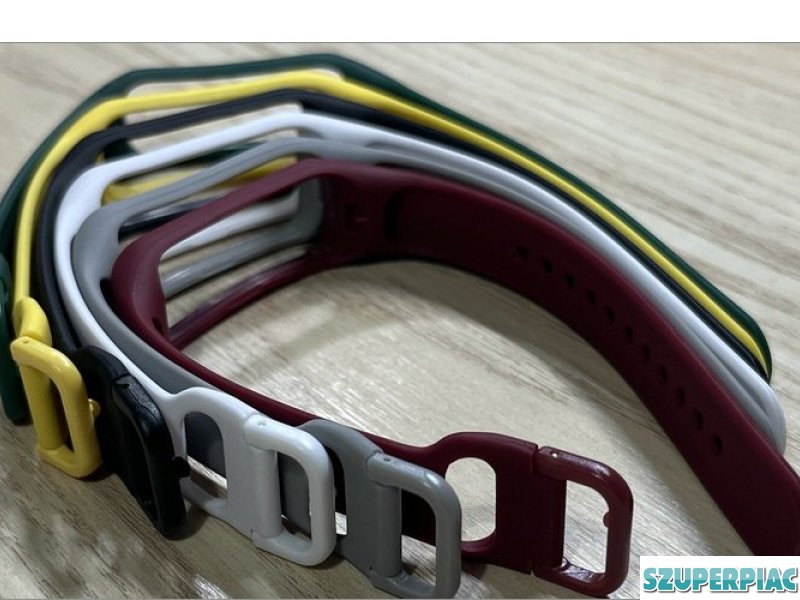 Samsung Galaxy Fit 2 szilikon pótszíj