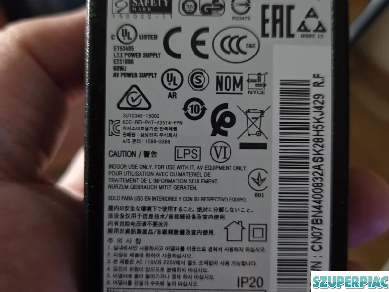 Keresek Samsung ACDC 140V 35W adapter