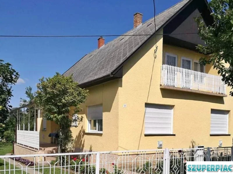 Balatonboglár Császta ingatlan eladó