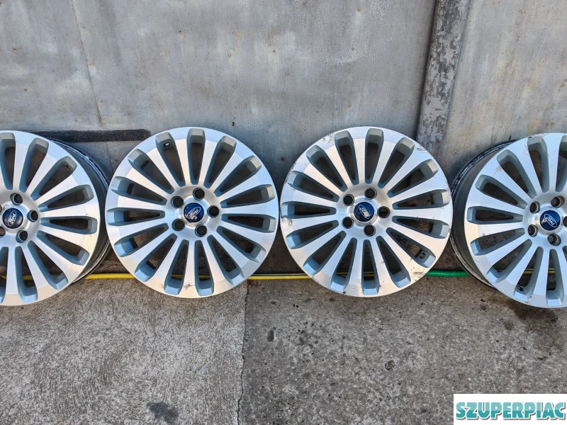 Ford Titanium 17 gyári alufelni szett eladó