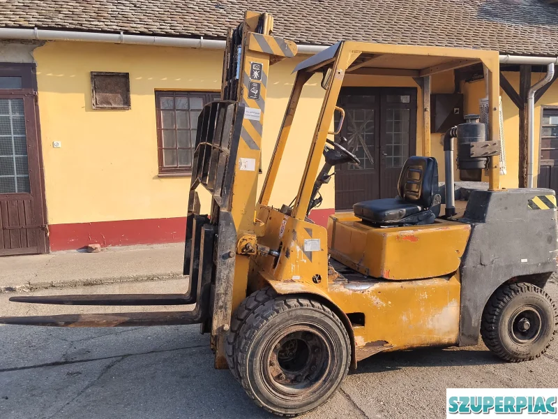Akció Diesel targonca 4t üzemképes jó állapot