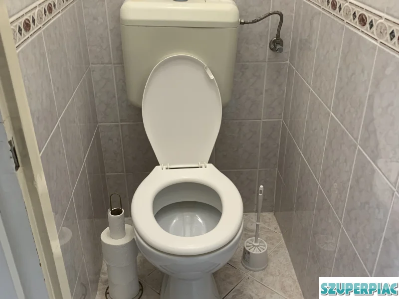 Lakás