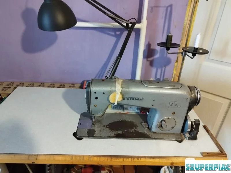 Textima Altin ipari egyenesvarró gép