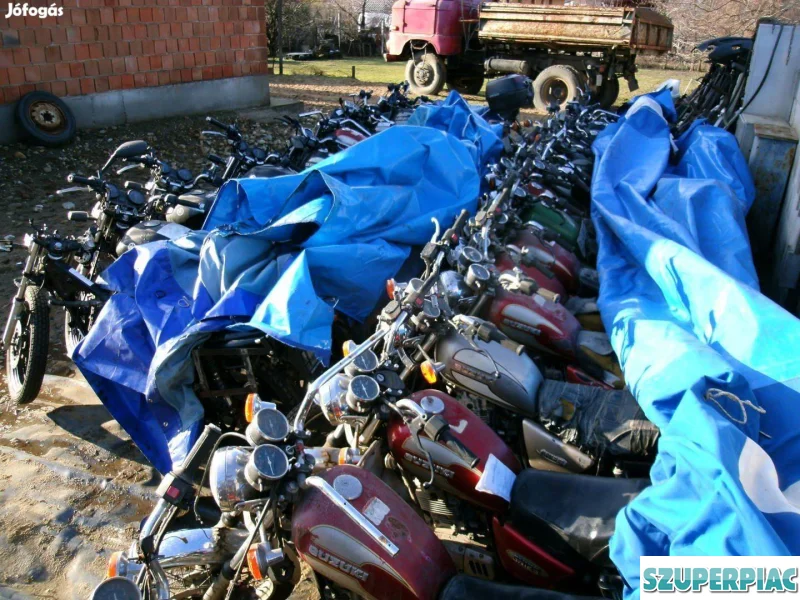 Suzuki GNTUX Yamaha YBR 125