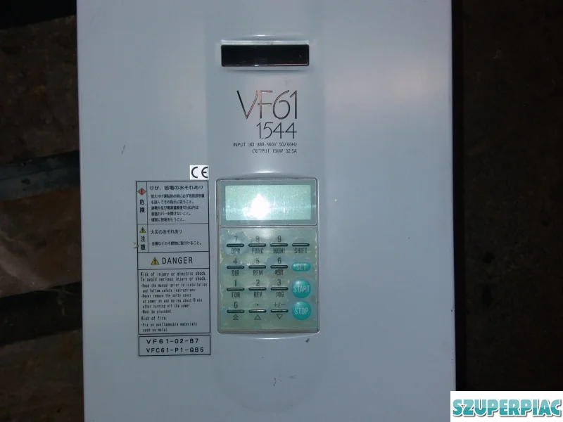TOSHIBA VF61 4544 frekvenciaváltó