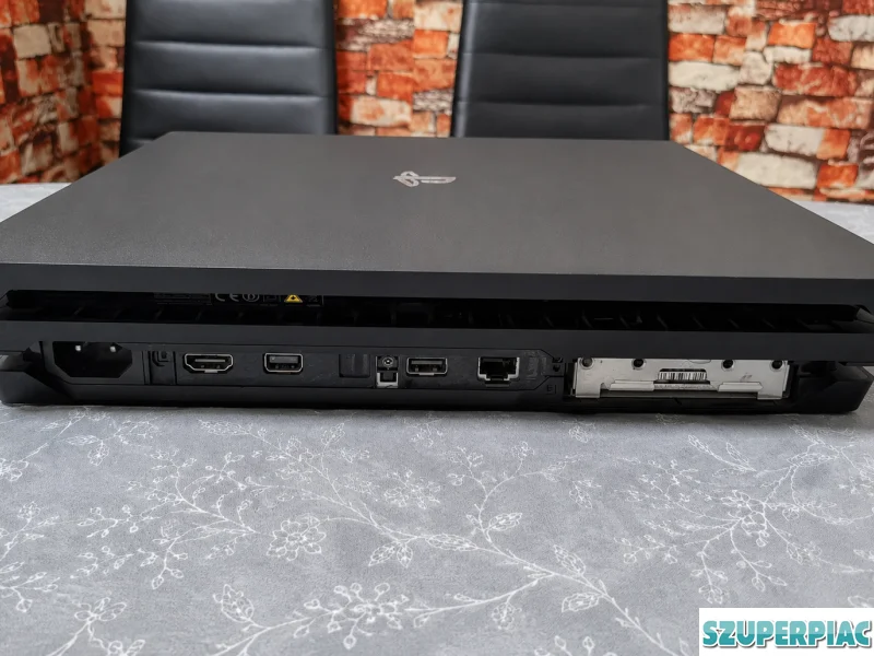 PS4 PRO 1TB