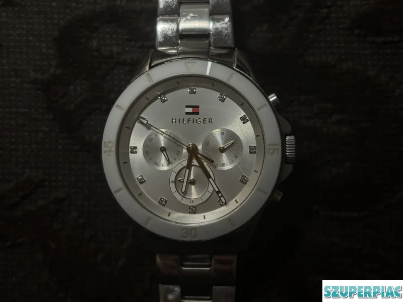 Tommy Hilfiger óra