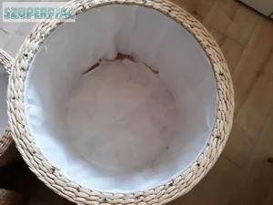 Rattan puff