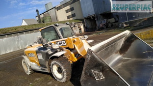 JCB 525-60 Agri plus teleszkópos rakodó eladó