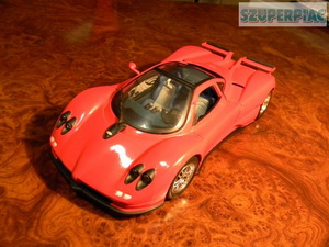 Pagani Zonta C 12 fém modellautó  1:18