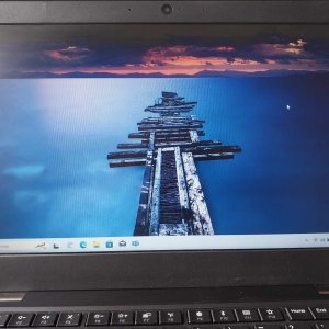 Lenovo L380 laptop