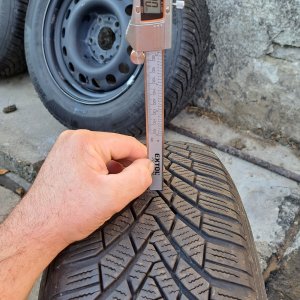 BMW gyári felni téli gumiabroncs