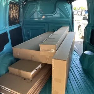 Tehertaxi IKEA Gyors és olcsó bútor szállítás Budapesten