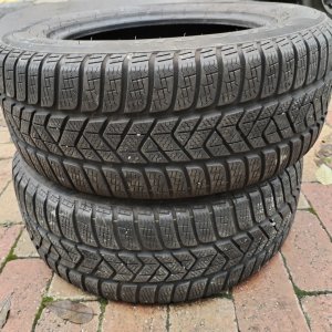215 60 16 pirelli 21560 R 16 téli gumi 2 db