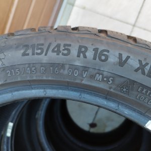 215 45 16 continental 21545 R 16 téli gumi garnitura újszerű