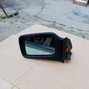 BMW E 21 elektromos tükör