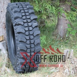 Terepjáró Offroad gumiabroncsok T3 Simex mintázattal