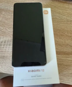 Xiaomi 12 okostelefon Xiaomi 12 okostelefon