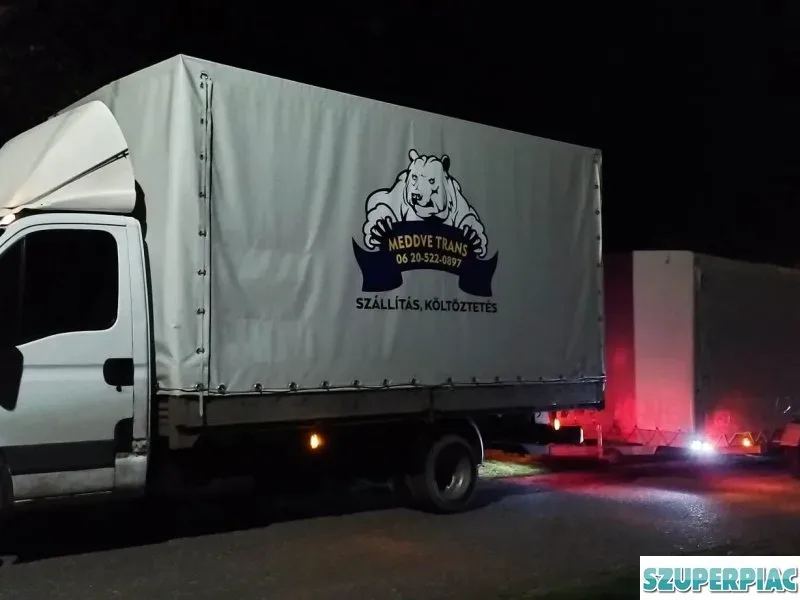 Költöztetés szállítás bútorszerelés lomtalanítás
