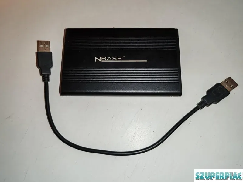 Toshiba külső merevlemez NBase házban 250gb