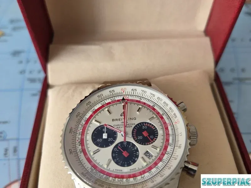 Breitling TWA edition óra dobozában nem eredeti
