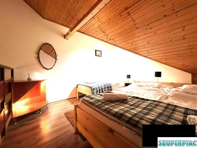Eladó 2 db apartman Gyulán