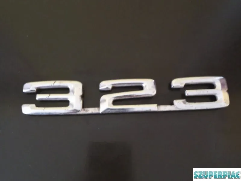 BMW E 21 krom felirat