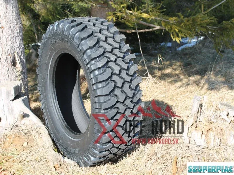 Terepjáró Offroad gumiabroncsok Dakar mintázattal