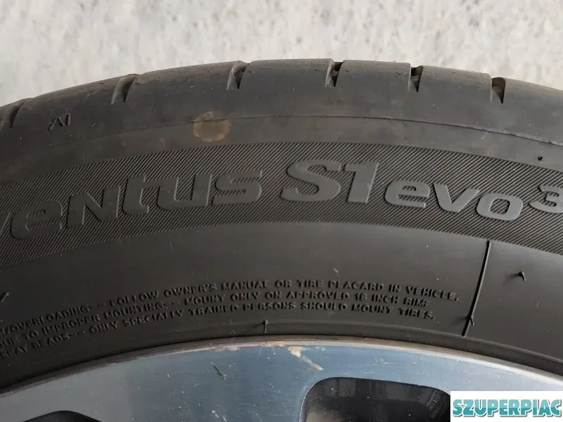 Eladó 4db alufelni nyárigumikkal Hankook Ventus S1 EVO3 24545R18