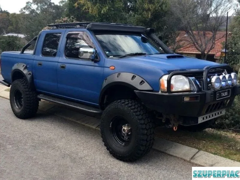 Szélesített sárvédőívek Offroad ABS műanyagból polietilénből