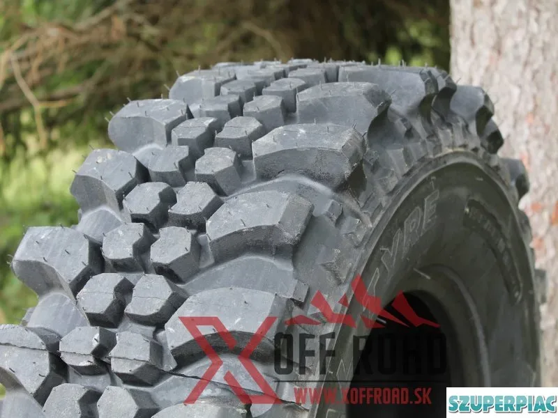 Terepjáró Offroad gumiabroncsok T3 Simex mintázattal