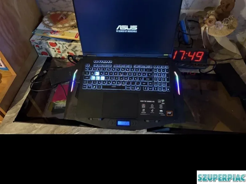 Laptop