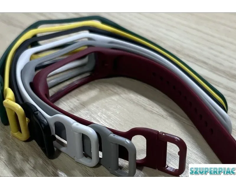 Samsung Galaxy Fit 2 szilikon pótszíj